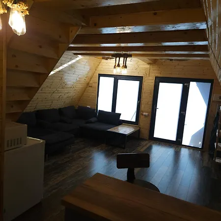 Chaletu Altundeva La Munte *